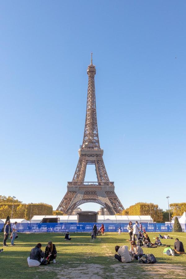Suite Raphael Tour Eiffel パリ エクステリア 写真