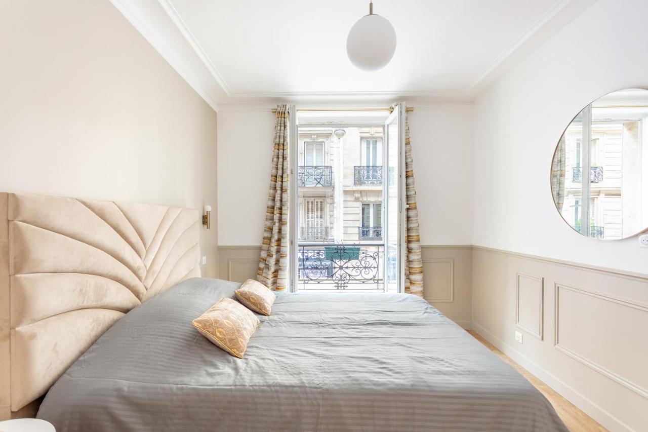 Suite Raphael Tour Eiffel パリ エクステリア 写真